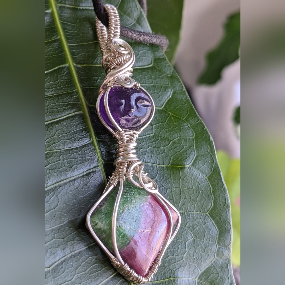 Rare-Sterling Silver-Artisan Pendant-Carved Amethyst-Designer Gemstones - Picture 14 of 16